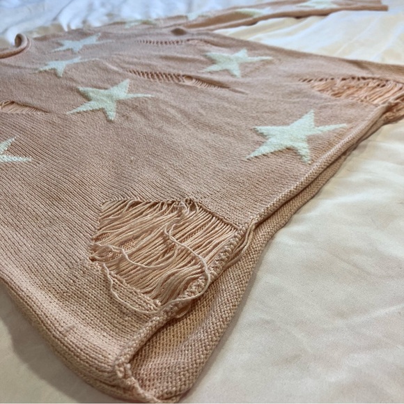 Forever 21 Coral Distressed Knit Sweater - Picture 4 of 10